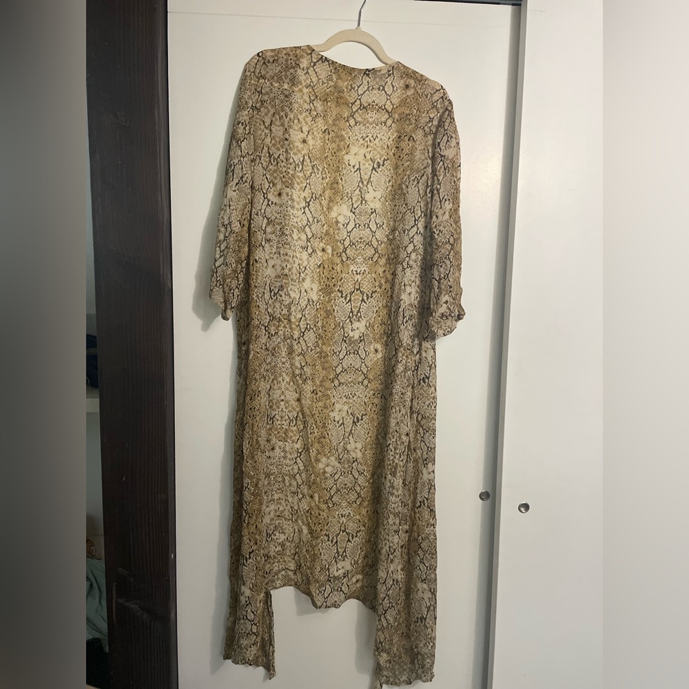 Spell Gypsy Vintage Aloha Python Duster OS - Picture 10 of 12
